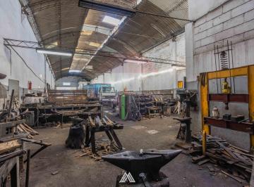 Bodega-Galpón · 515m² · Venta Taller Zona Ley Vis Nuevocentro Shopping