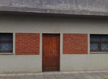 Casa · 90m² · 3 Ambientes · Venta Casa Isidro Casanova