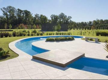 Terreno · 1833m² · Lote en Venta en Campos de Roca II Brandsen