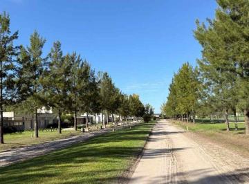 Terreno · 2592m² · Lote en Venta en Campos de Roca II Bradnsen