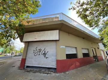 Bodega-Galpón · 155m² · Galpon / Local Alquiler en Valentin Alsina