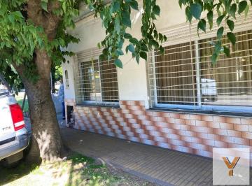 Casa · 153m² · 2 Ambientes · Casa en Venta - 1 Dormitorio 1 Baño - 187 m² - Quilmes