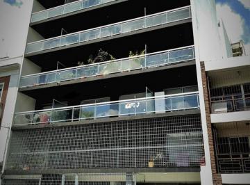 Departamento · 40m² · 2 Ambientes · Alquiler Departamento 2 Ambientes Frente Balcón - San Cristobal