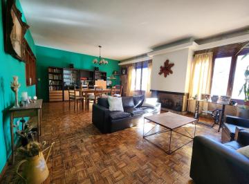Local comercial · 295m² · 8 Ambientes · 167 Cocheras · Locales Comerciales y Vivienda en Godoy 3200 Salida por Cerrito
