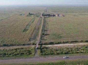 Campo · 64000000m² · 3 Ambientes · Campo en Venta - 6.400hectáreas - Vera