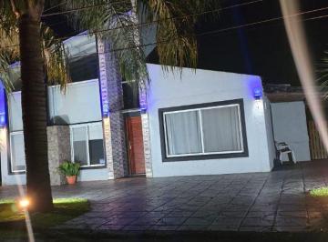 Casa de 4 ambientes, Esteban Echeverría · Hermosa Casa en Venta en Country Club Venado II Canning