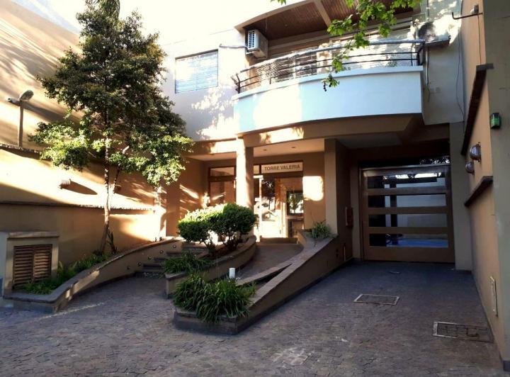 Departamento · 42m² · 2 Ambientes · 1 Cochera