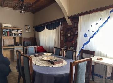 Casa · 45m² · 3 Ambientes · Venta PH con Patio y Terraza en Victoria, San Fernando