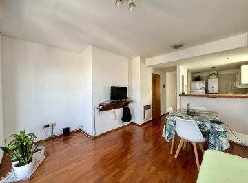 Departamento · 40m² · 2 Ambientes · 1 Cochera · Venta Departamento 1 Dormitorio Centro con Cochera