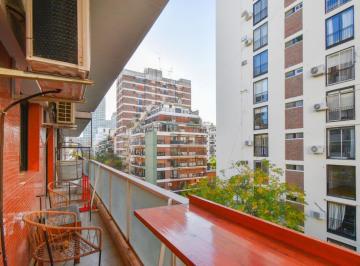 Departamento de 3 ambientes, Colegiales · Venta Departamento 3 Ambientes en Colegiales Reciclado a Nuevo con Balcón Corrido
