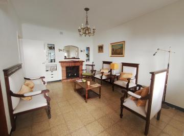 PH · 120m² · 3 Ambientes · PH de 3 Ambientes con Patio, Zona Güemes