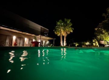 Casa · 462m² · 7 Ambientes · 2 Cocheras · Venta Casa Barrio Cerro Alto Luján de Cuyo Mendoza
