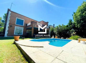 Casa · 290m² · 5 Ambientes · 3 Cocheras · Hermosa y Amplia Casa en Barrio Altos del Sol en Alquiler