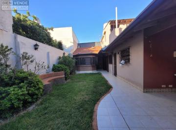Casa · 120m² · 4 Ambientes · Excelente Casa en 2 Plantas con Jardin | Lote Propio de 8.66x29.90