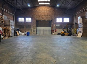 Bodega-Galpón · 2592m² · 3 Naves Industriales 3000 m² 50 m de Frente Villa Lynch