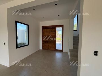 Casa · 220m² · 4 Ambientes · Casa en Venta en San Matias, Escobar, G. B. a. Zona Norte
