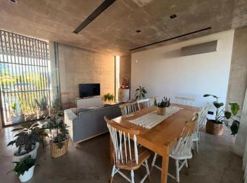 Casa · 214m² · 5 Ambientes · 2 Cocheras · Casa Venta Siete Soles 3 Dorm. 3 Baños 600 m² con Pileta Seguridad 24 Hs