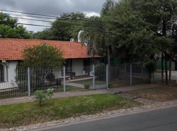 Casa · 270m² · 4 Ambientes · 4 Cocheras · Casa 3 Dormitorio Villa Belgrano Apto Credito