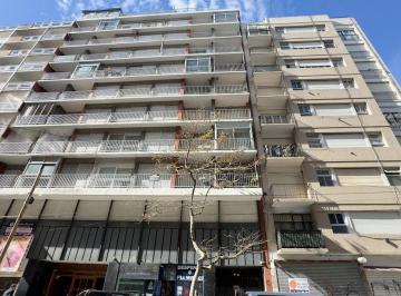 Departamento · 33m² · 1 Ambiente · Plaza Colon - Monoambiente a Reciclar - Inversión