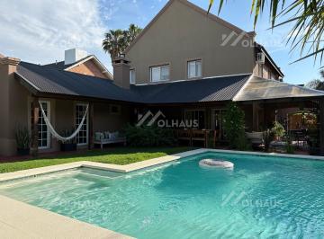Casa · 250m² · 7 Ambientes · 1 Cochera · Casa en Alquiler en Maschwitz Privado, Escobar, G. B. a. Zona Norte