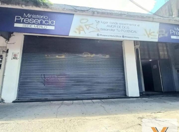 Local comercial · 230m² · 3 Ambientes · 1 Cochera