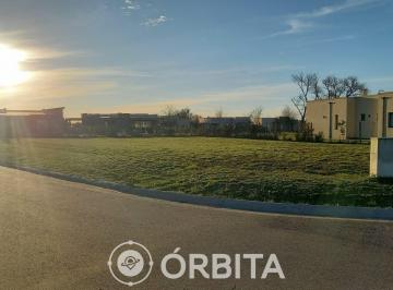 Terreno · 651m² · Lote a La Venta en San Sebastian, Area 13