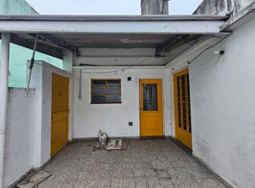 PH · 38m² · 2 Ambientes · Venta PH 54 m² C/ Patio a Refaccionar Sin Expensas