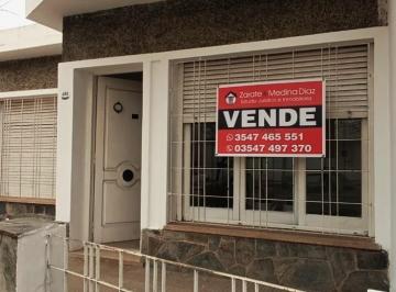 Casa · 129m² · 2 Dormitorios · Casa en Venta, Barrio Centro