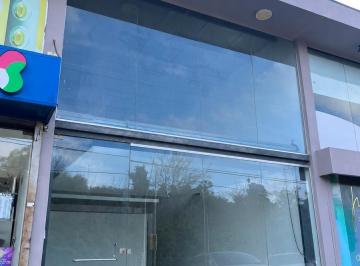 Local comercial · 44m² · 2 Ambientes · Local en Alquiler en Intercountry, 45 m².