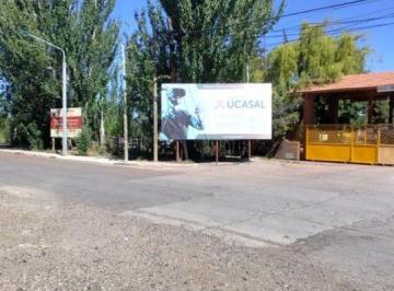 Local comercial de 2 ambientes, Neuquén · Alquiler Local Comercial