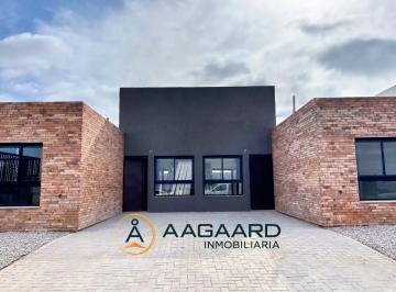 PH · 70m² · 3 Ambientes · 1 Cochera · Quebradas de Manantiales Duplex de 2 Dorm. en Venta a Estrenar