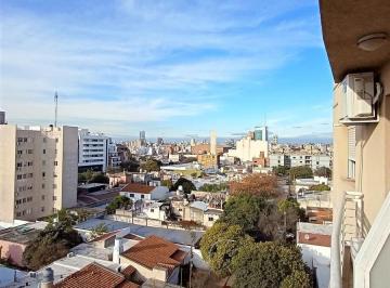 Departamento · 60m² · 4 Ambientes · Departamento en Caseros