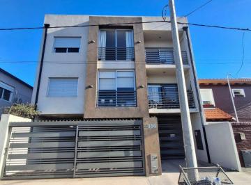 Departamento de 2 ambientes, Bahía Blanca · Cerrito 2356, Alquila Departamento de un Dormitorio.