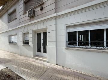 Casa · 120m² · 7 Ambientes · 1 Cochera · Casa en Alquiler
