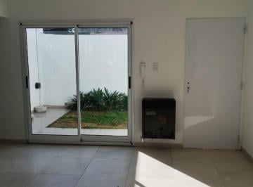 PH en Venta de 3 ambientes Villa Elvira · Particular Vendo PH