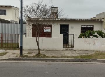 Casa de 3 ambientes, Córdoba · Oportunidad en Alquiler