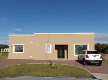 227079.jpg · Venta Casa 5 Ambientes en Las Casuarinas, Pilar
