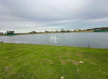 Terreno · 978m² · Terreno en Los Puentes