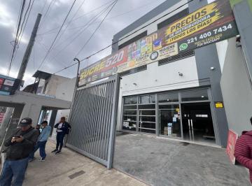 Local comercial de 1 ambiente, La Plata · Salón Comercial en Alquiler Sobre Av 520