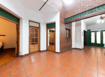 PH · 97m² · 4 Ambientes · 1 Cochera · Venta PH 4 Amb con Terraza y Garage. Parque Cha