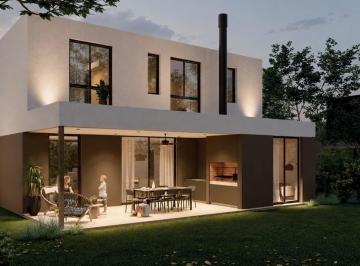 Casa · 171m² · 4 Ambientes · 1 Cochera · Casa en Venta 4 Ambientes El Olivar Pilar