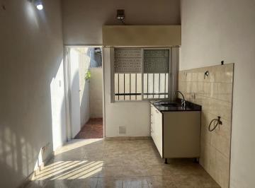 Departamento · 60m² · 3 Ambientes · 1 Cochera · Departamento en Alquiler Planta Baja con Patio y Garage