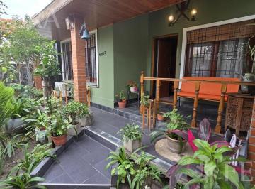 PH · 67m² · 3 Ambientes · 1 Cochera · Venta PH 3 Ambientes con Patio en Villa Dominico