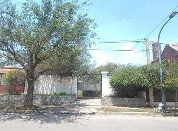 Terreno · 330m² · ¡Oportunidad Única en Urca! Terreno en Venta de 300 m²