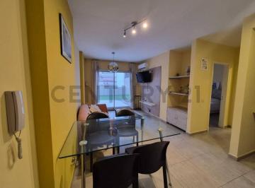 Departamento · 61m² · 3 Ambientes · Departamento con Gran Balcón Terraza - 1 Dormitorio