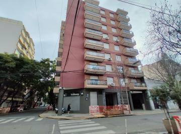 Departamento · 32m² · 1 Ambiente · Alquiler Monoambiente Doble Balcon Zona Centro