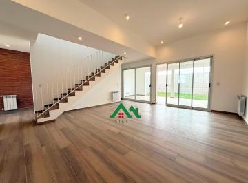 Casa · 137m² · 4 Ambientes · Casa en Venta a Estrenar de 2 Dorm. en Manantiales