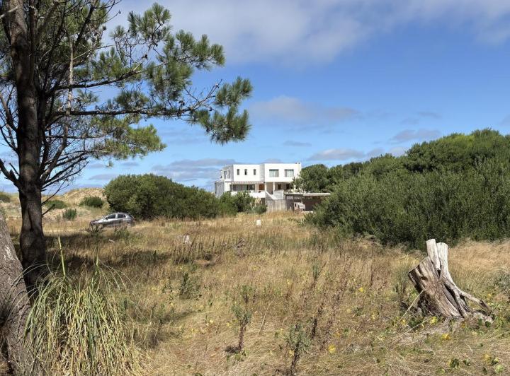 Terreno · 1055m²