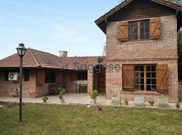 Casa · 150m² · 4 Ambientes · Casa en Colinas de Peralta Ramos