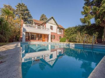 Casa · 288m² · 5 Ambientes · 3 Cocheras · Venta Casa Ituzaingó 4 Ambientes - 525 m Terreno